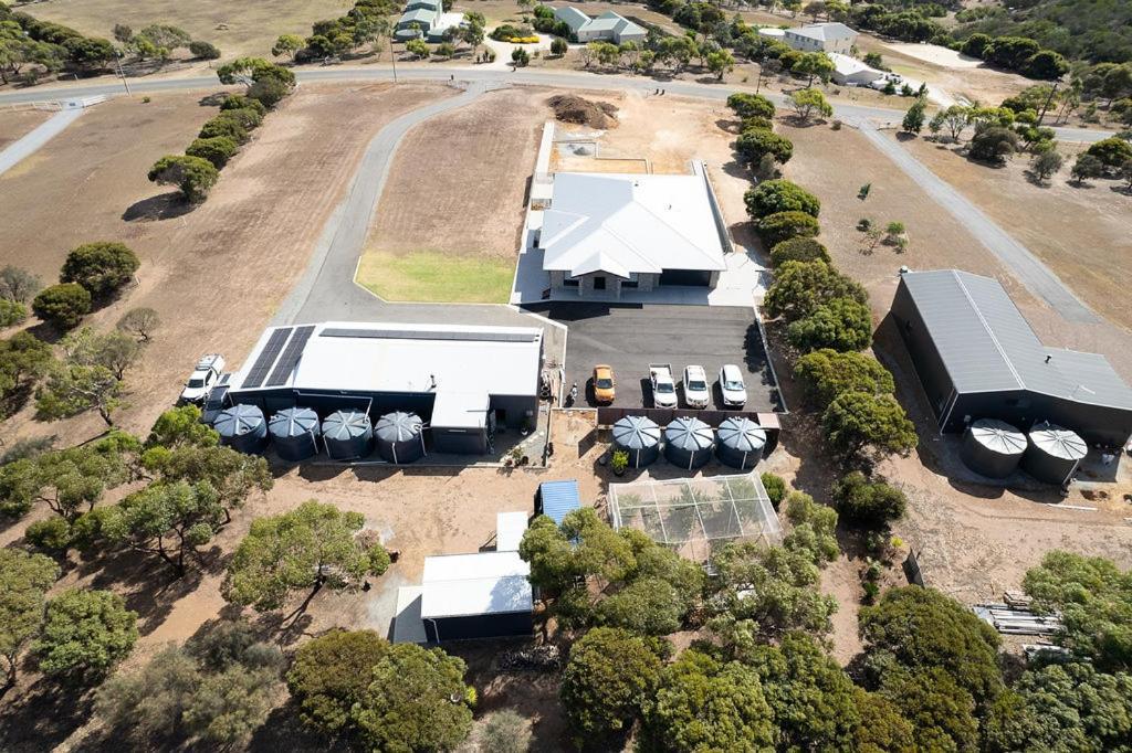 The Lux Country Retreat - Heated Swimming Pool - Immaculate Views And Stylish Comfort! Villa Port Lincoln Room photo